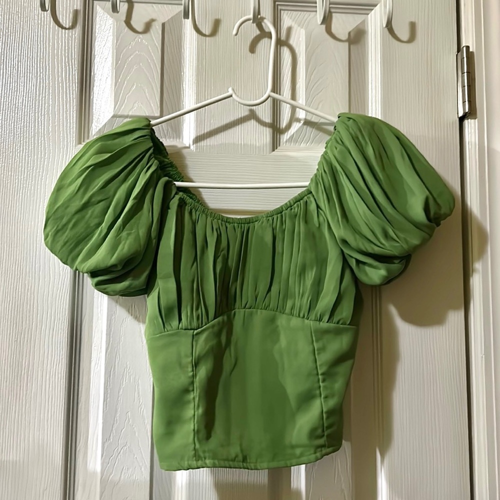 Abercrombie Puff Sleeve Scoopneck Top